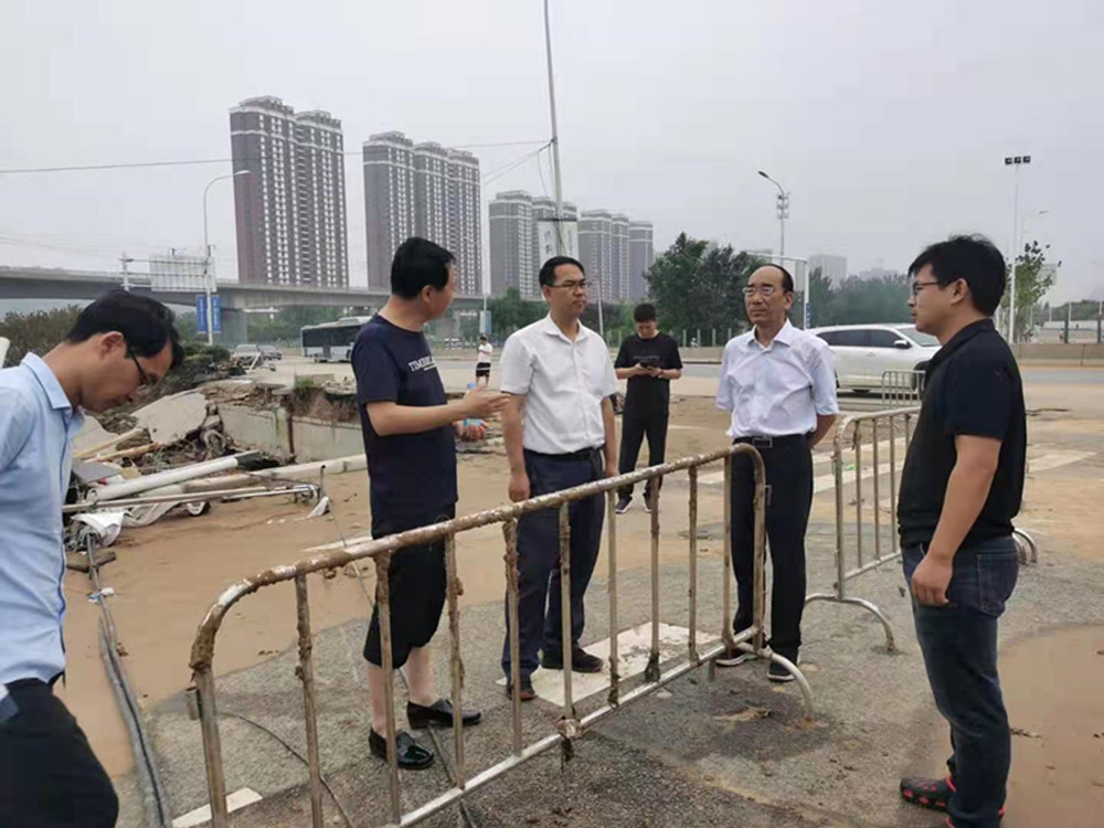 爱游戏手机入口官网-爱游戏(中国)
党委书记、董事长、总经理秦广远赴市政项目检查指导灾后恢复重建工作