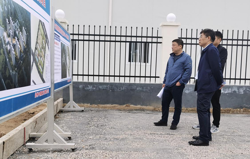 爱游戏手机入口官网-爱游戏(中国)
负责人汪洋到侯寨新镇区安置区调研项目建设工作